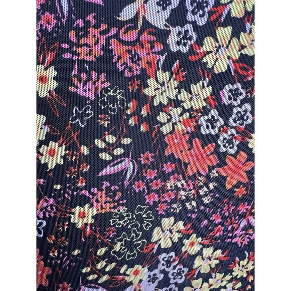 Tahari Ditsy Floral Mesh Mock Neck 3/4 Sleeve Stretch Top Women's Size 1X - Picture 7 of 10